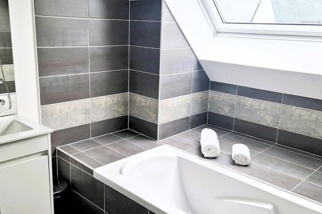 Maison Moderne A Baden Εξωτερικό φωτογραφία